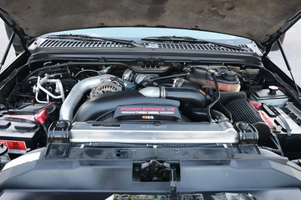 2004 Ford Excursion - Image 6 of 8