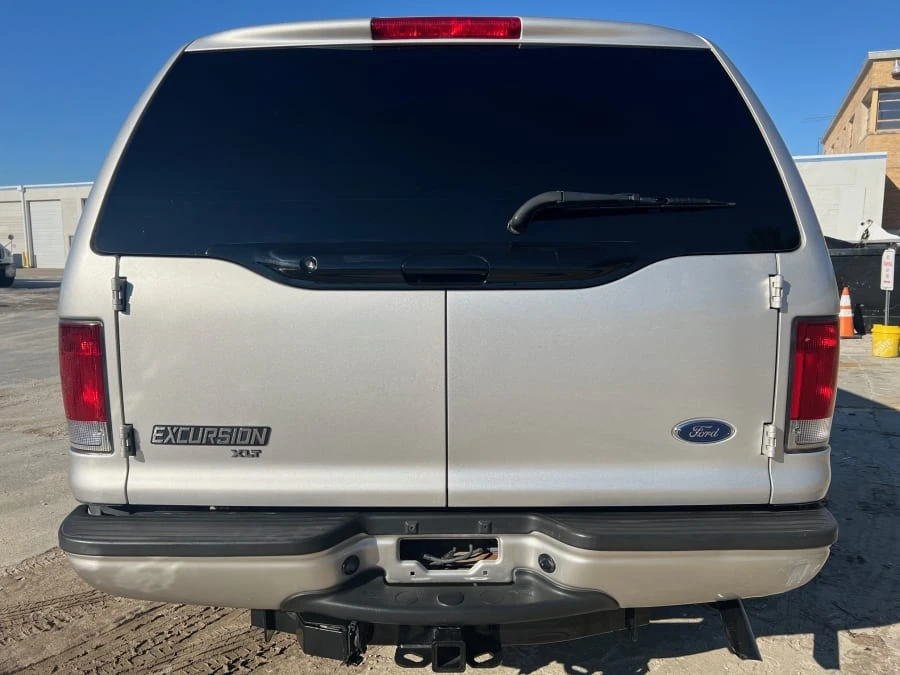2004 Ford Excursion - Image 3 of 10