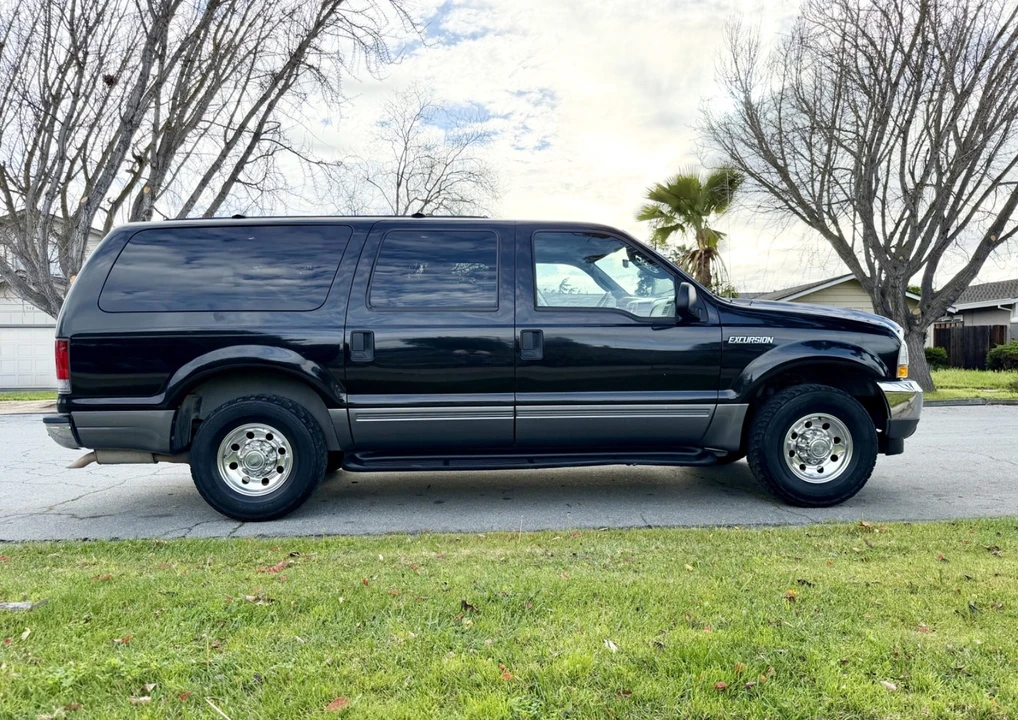 2004 Ford Excursion - Image 6 of 21