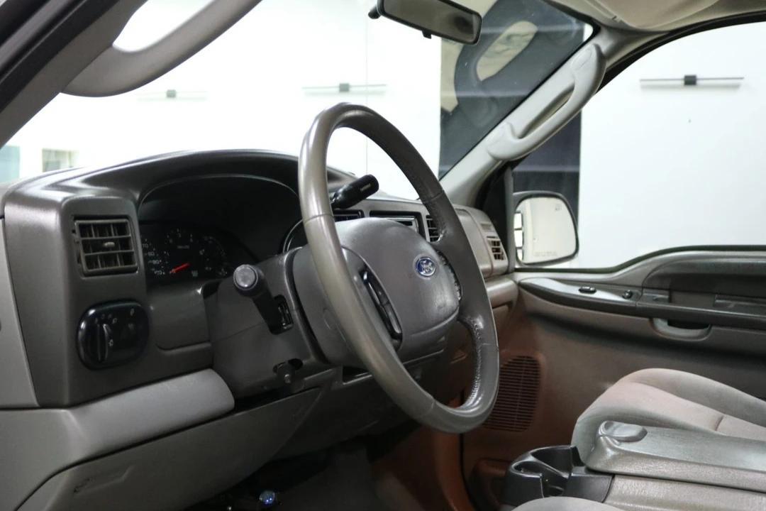 2004 Ford Excursion - Image 5 of 7