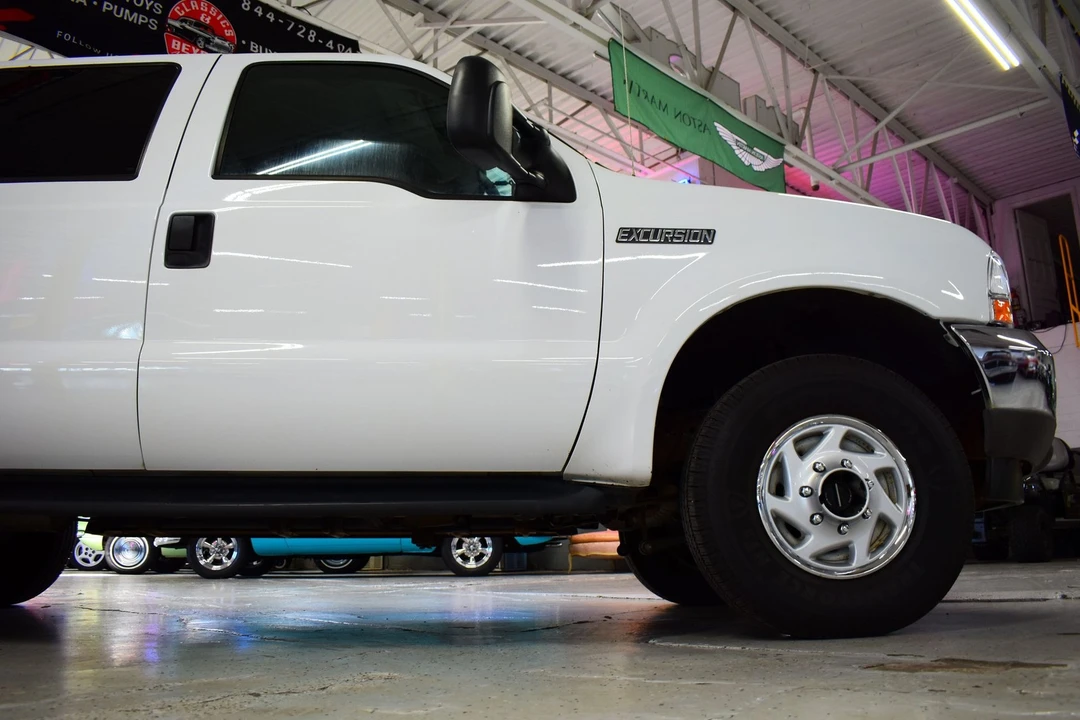 2004 Ford Excursion - Image 8 of 20