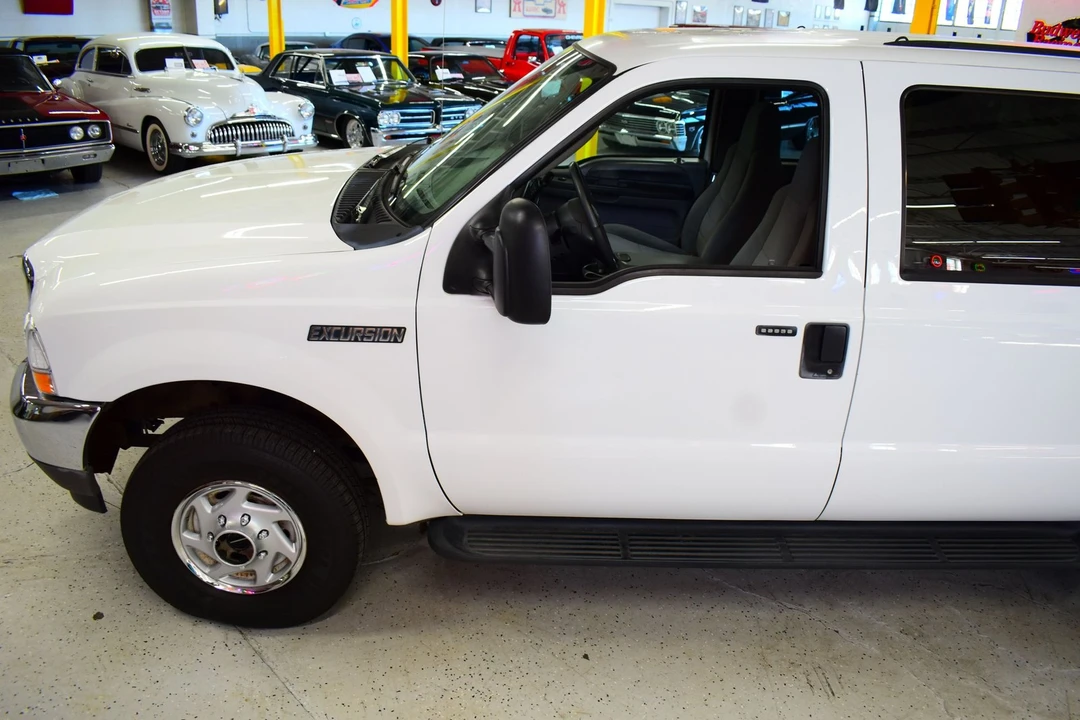 2004 Ford Excursion - Image 16 of 20