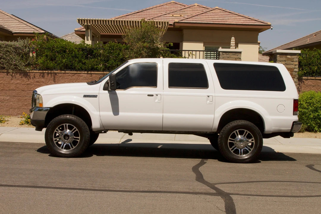 2004 Ford Excursion - Image 20 of 31