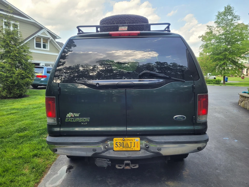 2004 Ford Excursion - Image 5 of 31