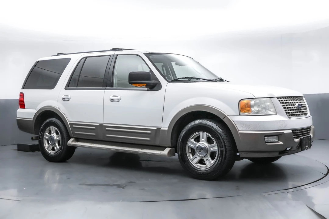 2004 Ford Expedition 2nd Gen - Image 4 of 12