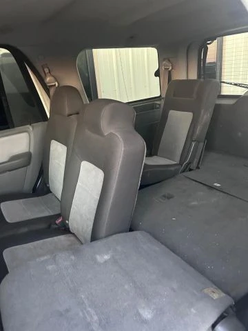2004 Ford Expedition 2nd Gen - Image 9 of 14