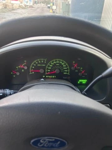 2004 Ford Expedition 2nd Gen - Image 13 of 14