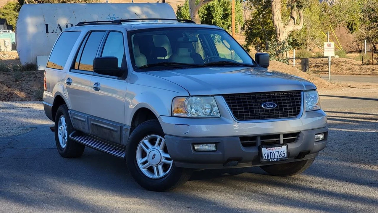 2004 Ford Expedition 2nd Gen - Image 4 of 12