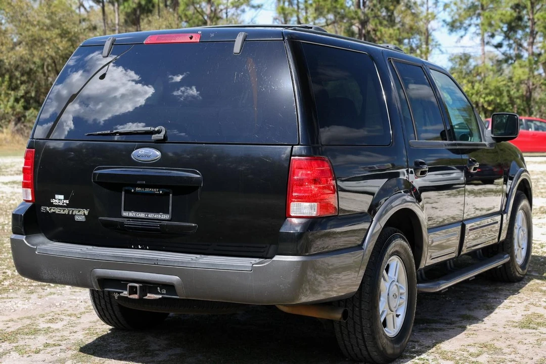 2004 Ford Expedition 2nd Gen - Image 11 of 12