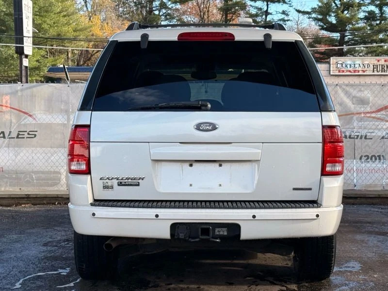 2004 Ford Explorer 3rd Gen - Image 10 of 12