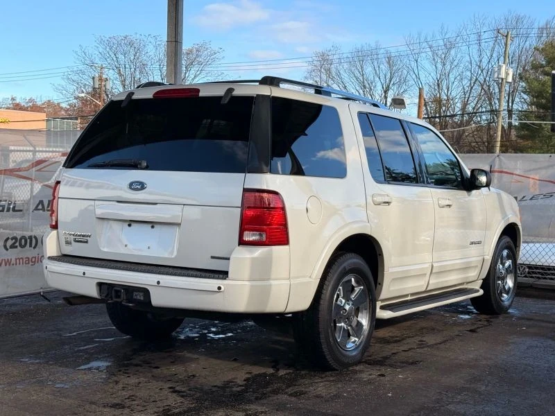 2004 Ford Explorer 3rd Gen - Image 9 of 12