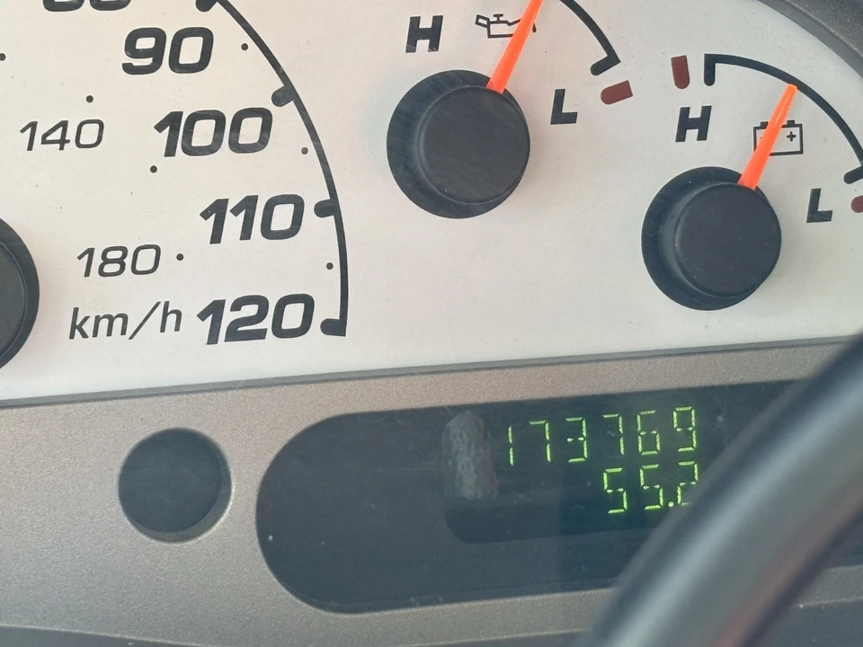2004 Ford Explorer Sport Trac - Image 5 of 21