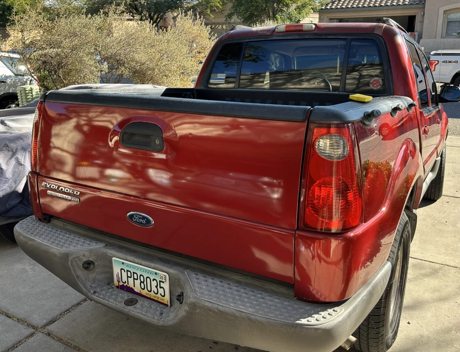 2004 Ford Explorer Sport Trac - Image 4 of 21