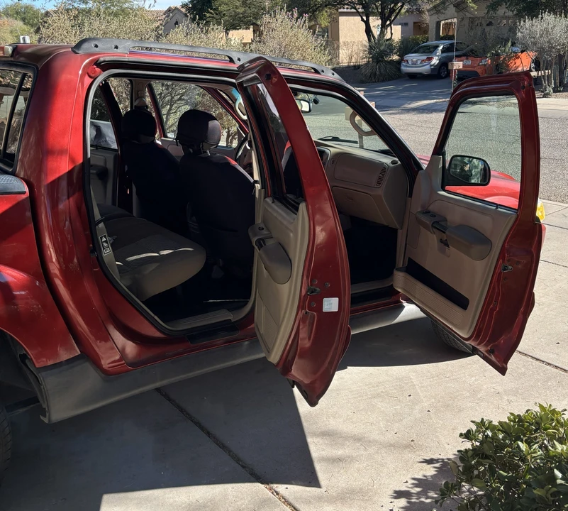 2004 Ford Explorer Sport Trac - Image 12 of 21