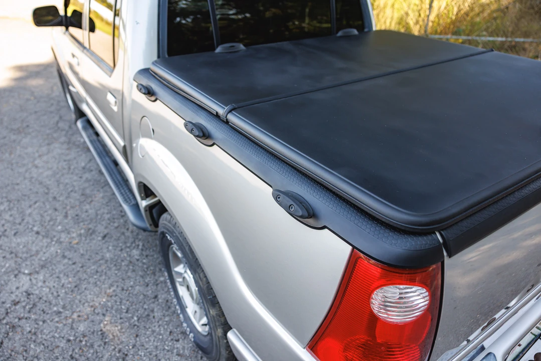 2004 Ford Explorer 3rd Gen - Image 29 of 31