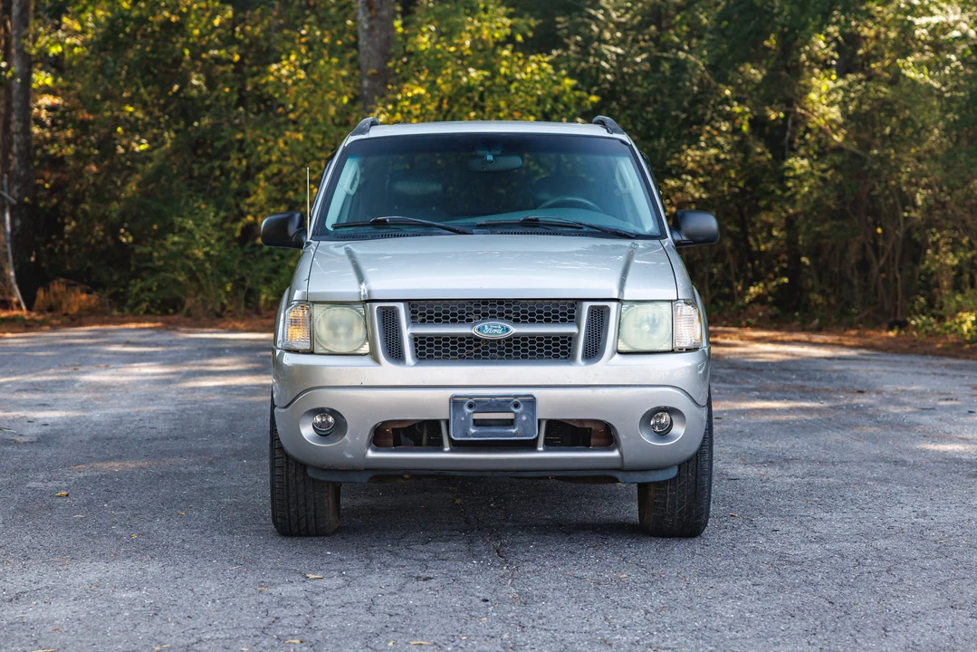 2004 Ford Explorer 3rd Gen - Image 3 of 31