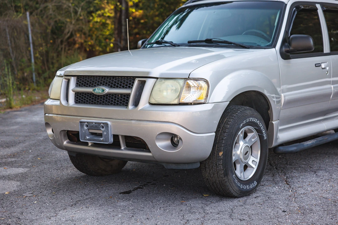 2004 Ford Explorer 3rd Gen - Image 14 of 31