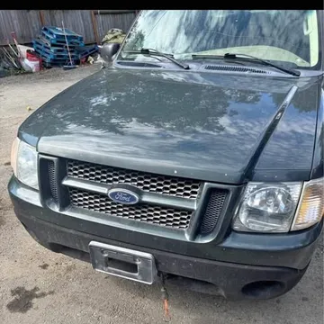2004 Ford Explorer Sport Trac XLT