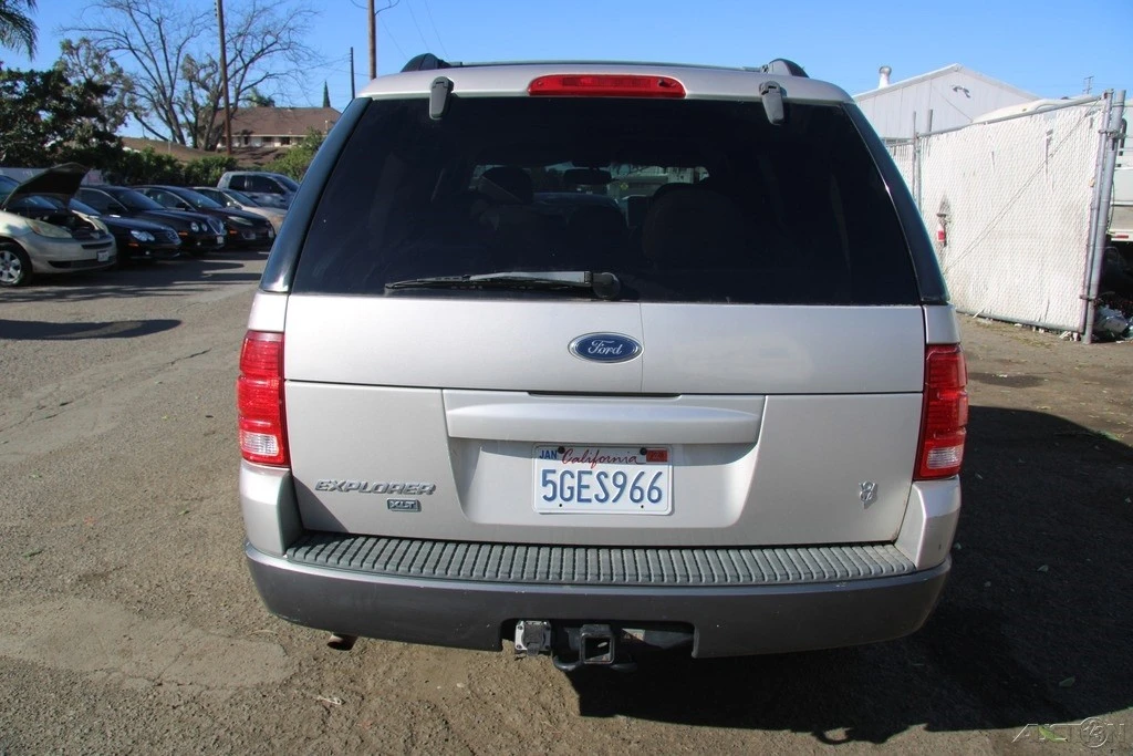 2004 Ford Explorer 3rd Gen - Image 5 of 21