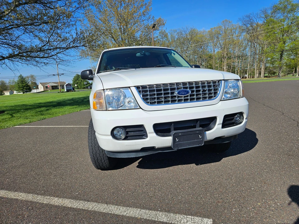 2004 Ford Explorer 3rd Gen - Image 19 of 31