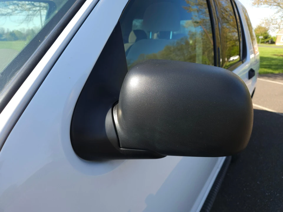 2004 Ford Explorer 3rd Gen - Image 27 of 31