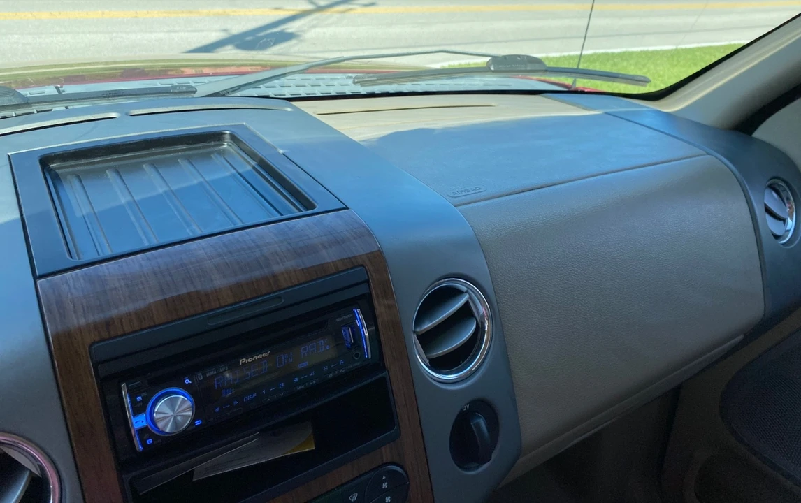 2004 Ford F-150 11th Gen - Image 14 of 20