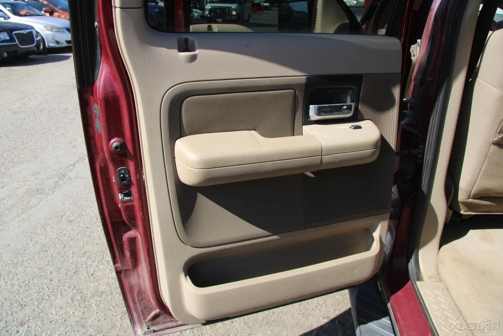 2004 Ford F-150 10th Gen - Image 20 of 21