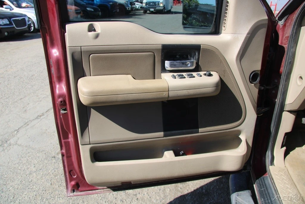 2004 Ford F-150 10th Gen - Image 13 of 21