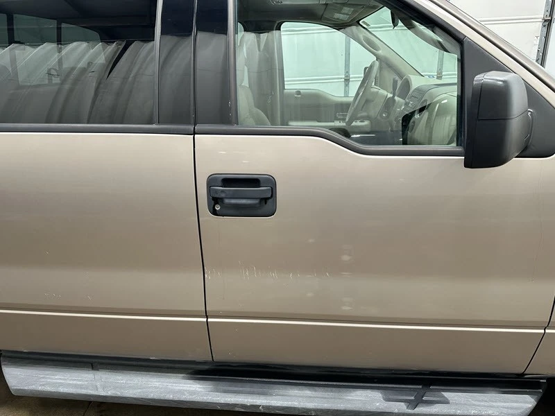2004 Ford F-Series - Image 22 of 25