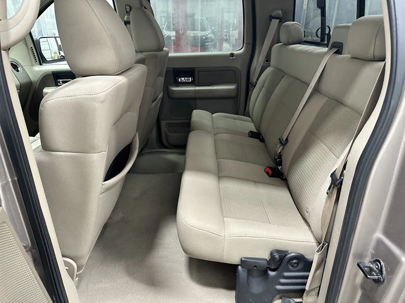 2004 Ford F-Series - Image 13 of 25