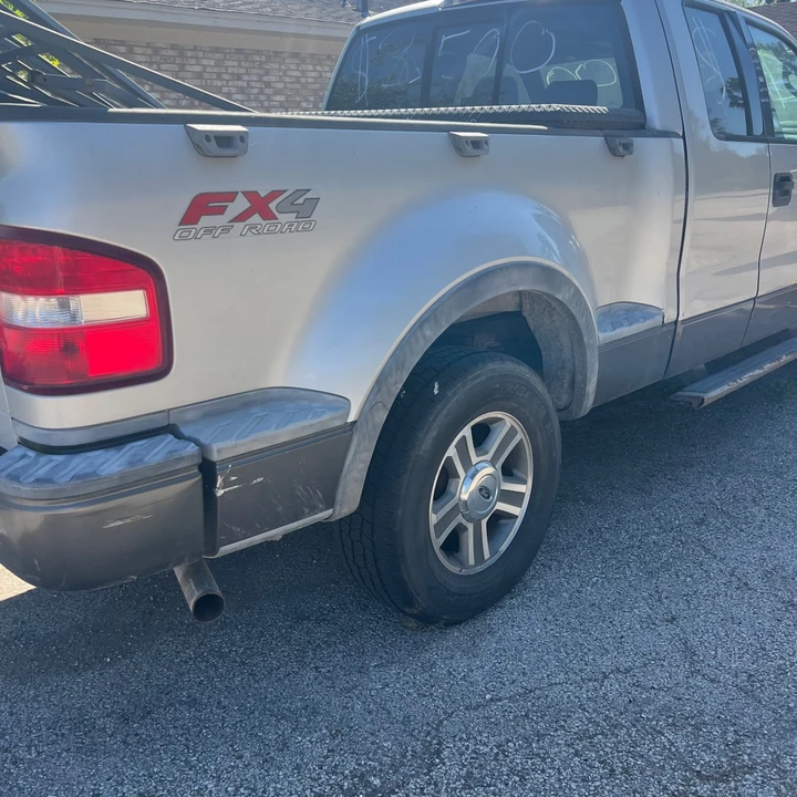 2004 Ford F-150 11th Gen - Image 2 of 5
