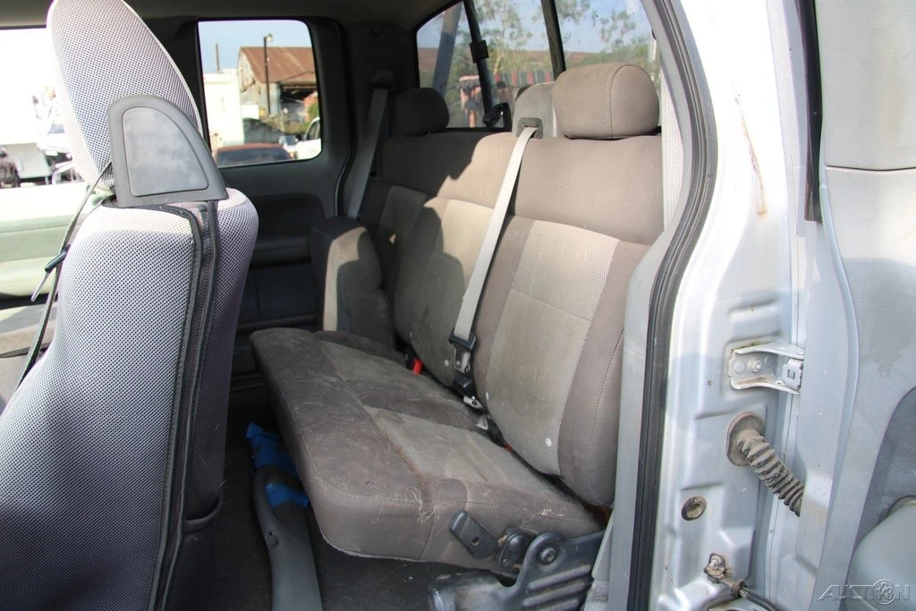 2004 Ford F-150 11th Gen - Image 20 of 21
