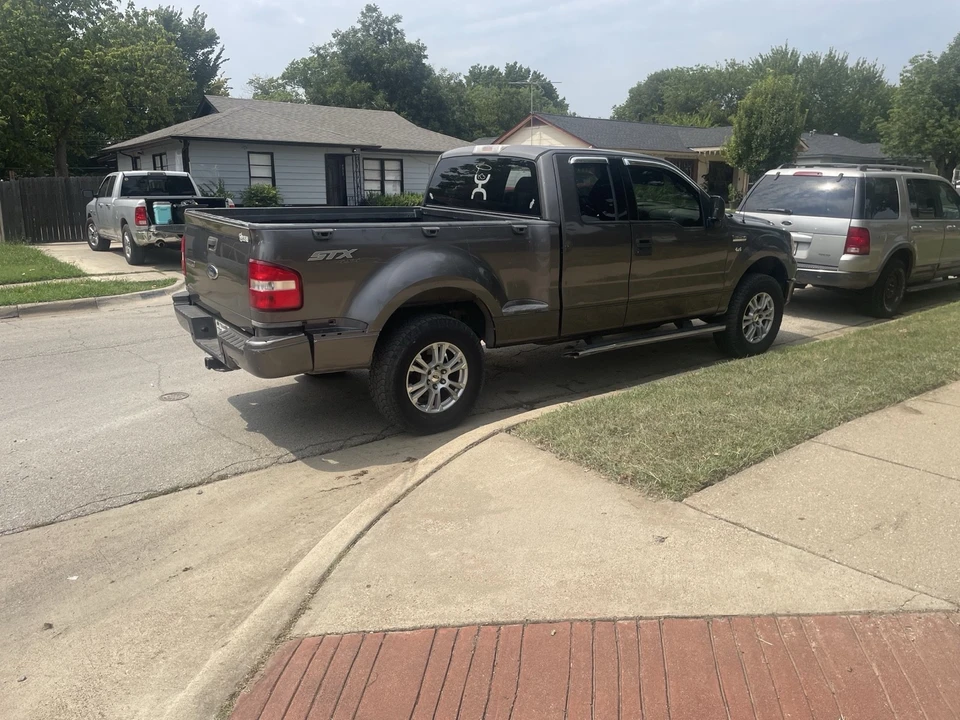 2004 Ford F-150 11th Gen - Image 2 of 9