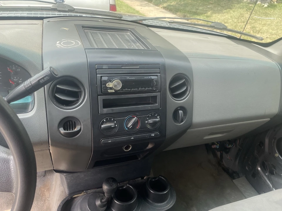 2004 Ford F-150 11th Gen - Image 8 of 9