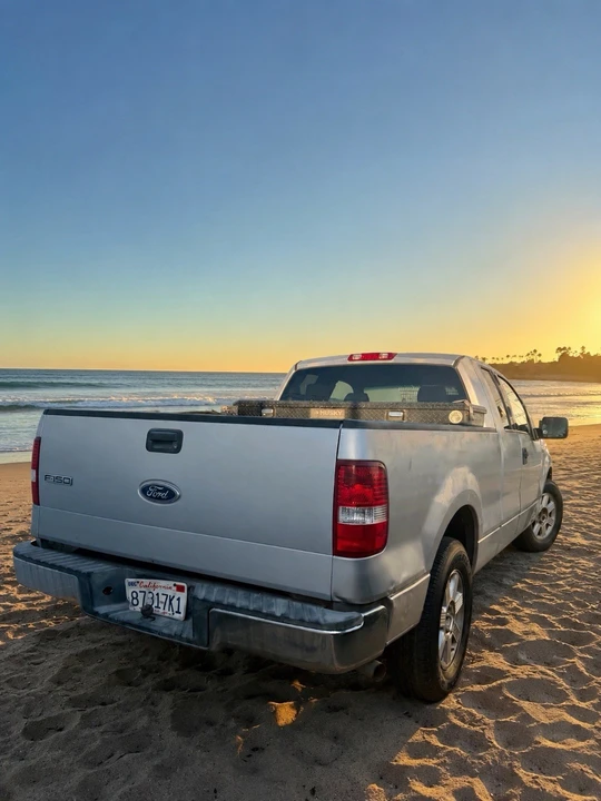2004 Ford F-150 10th Gen - Image 2 of 10