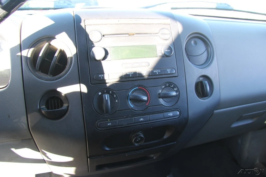 2004 Ford F-150 11th Gen - Image 16 of 21