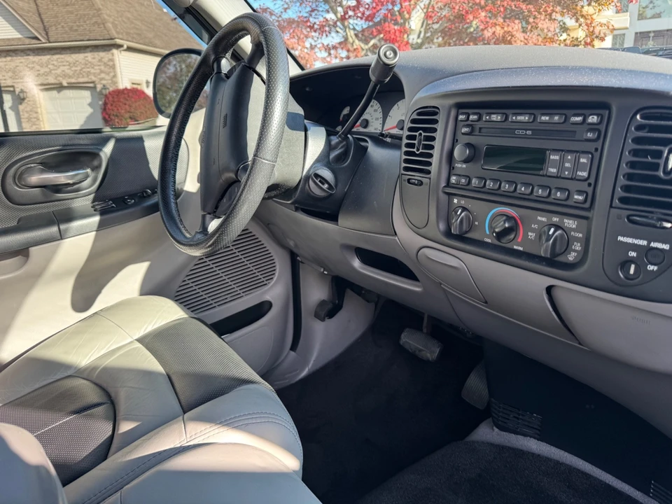 2004 Ford F-150 11th Gen - Image 9 of 14