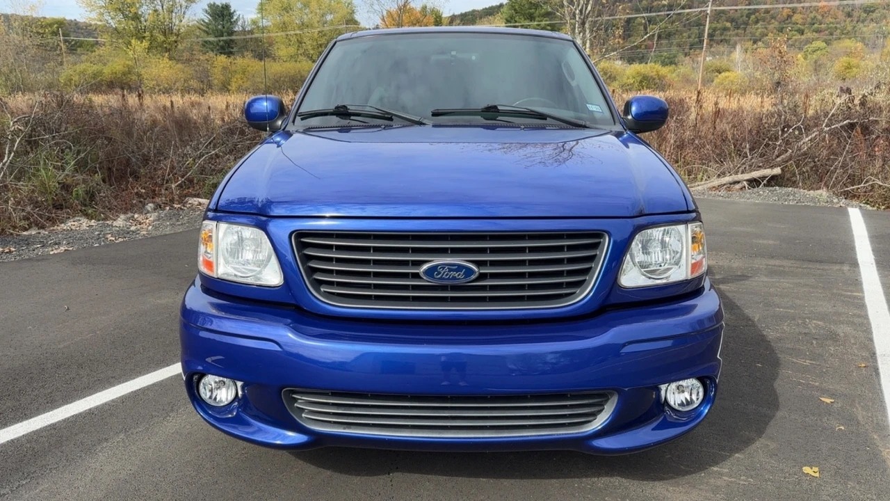 2004 Ford F-150 11th Gen - Image 2 of 18