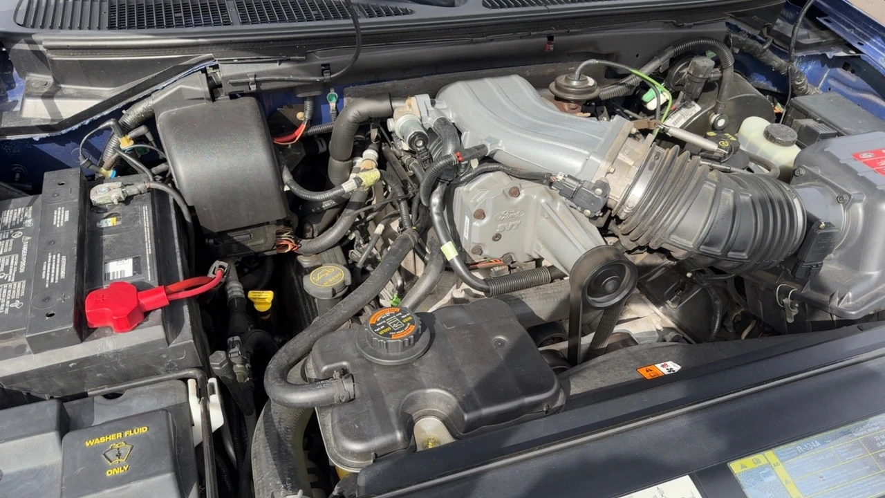 2004 Ford F-150 11th Gen - Image 13 of 18