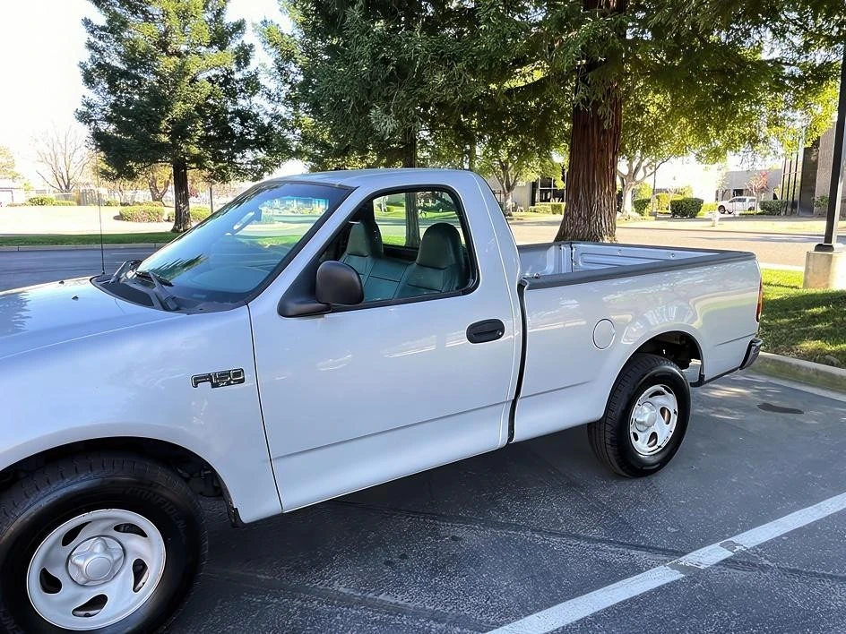 2004 Ford F-150 10th Gen - Image 4 of 16
