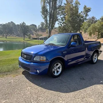 2004 Ford F-150 Lightning Short Bed