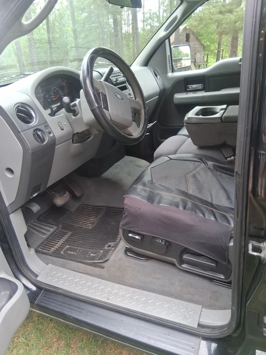2004 Ford F-150 10th Gen - Image 8 of 10
