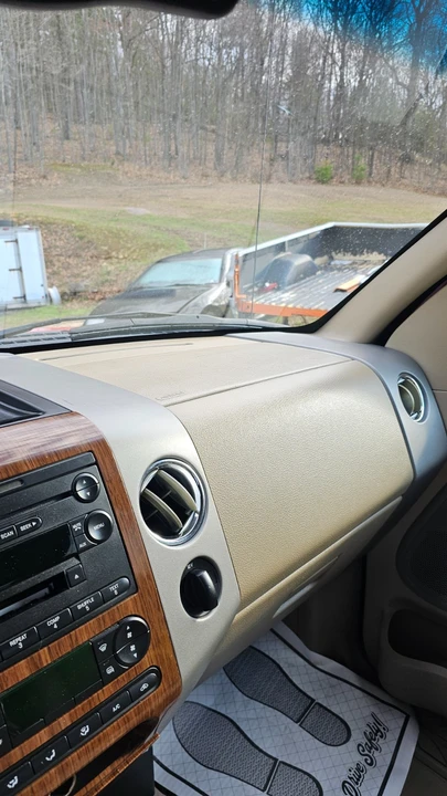 2004 Ford F-150 10th Gen - Image 13 of 20