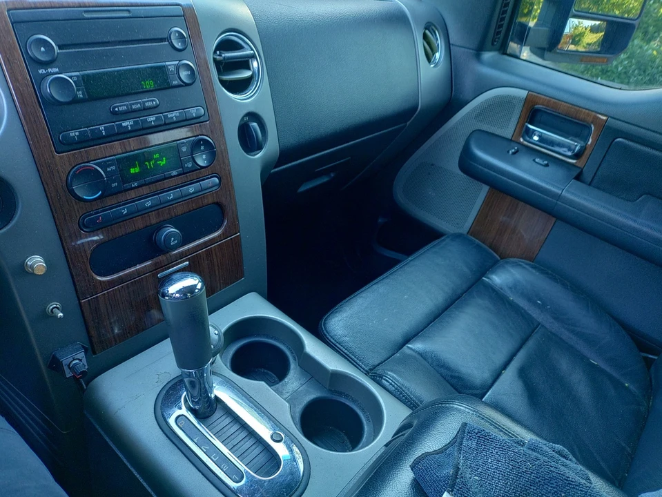 2004 Ford F-150 10th Gen - Image 20 of 24
