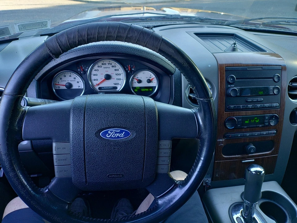2004 Ford F-150 10th Gen - Image 17 of 24