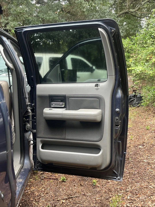 2004 Ford F-150 10th Gen - Image 17 of 21