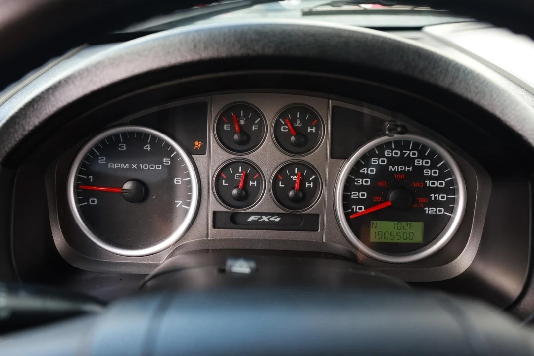 2004 Ford F-150 11th Gen - Image 29 of 31