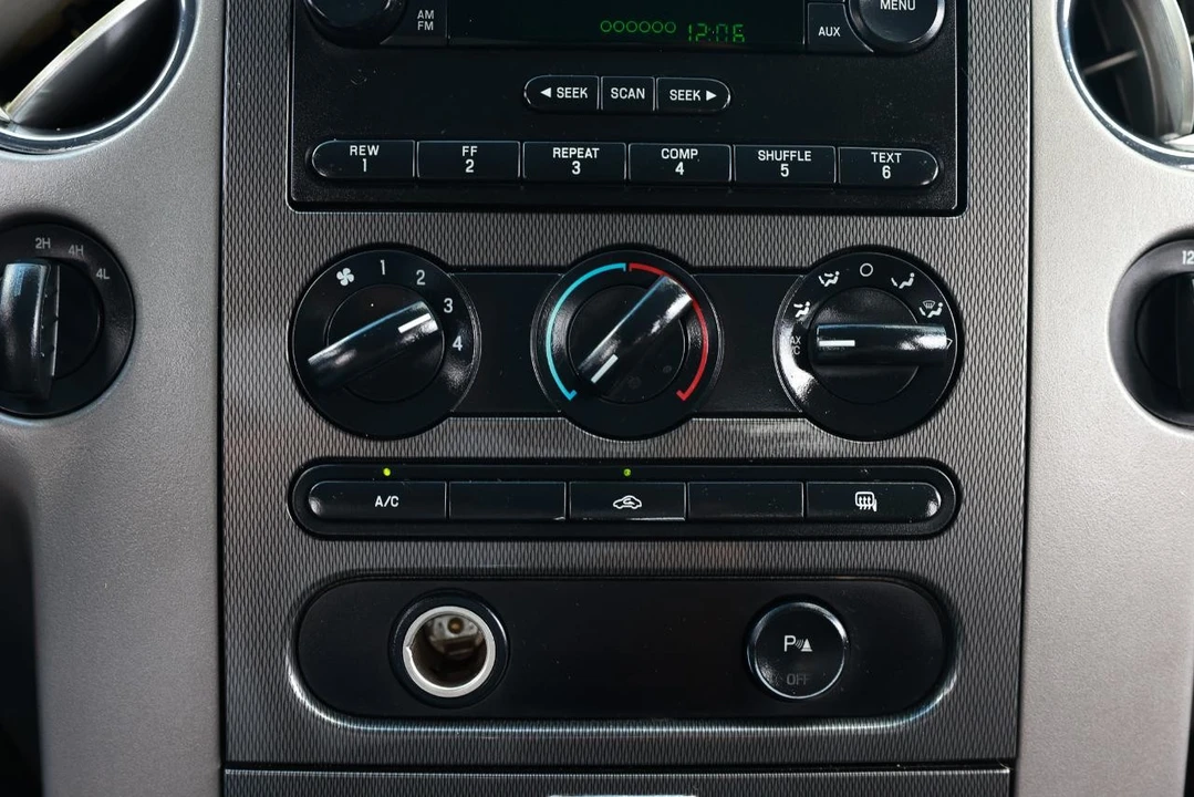 2004 Ford F-150 11th Gen - Image 31 of 31