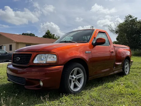 2004 Ford F-150 SVT Lightning