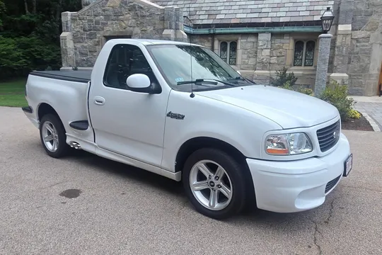 2004 Ford F-150 SVT Lightning